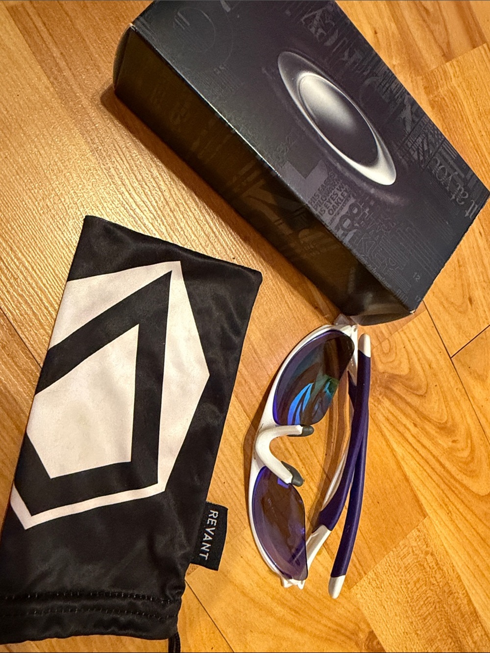 Oakley White and Purple Sport Sunglasses with Mirrored Lenses